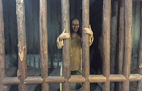 古代監牢